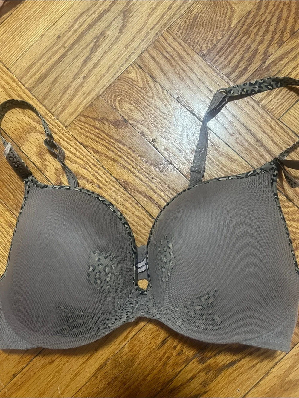 Chantelle THOMASS COUTURE Smooth Molded Bra in Taupe with Leopard Trim